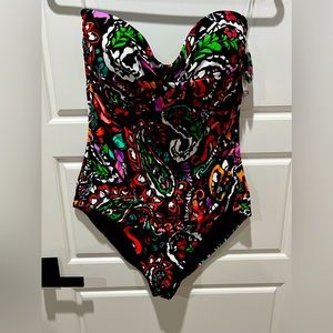Anne Cole swimsuit XXL new with tags. Paisley.
